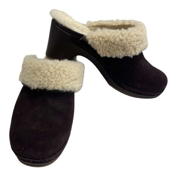Crocs Sarah Suede Leather Clogs Chocolate 6W - Picture 4 of 6